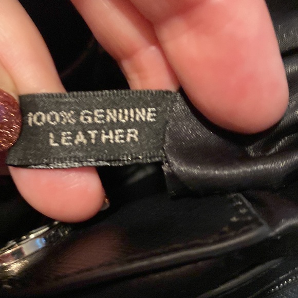 EUC DKNY leather hobo bag - Picture 13 of 13